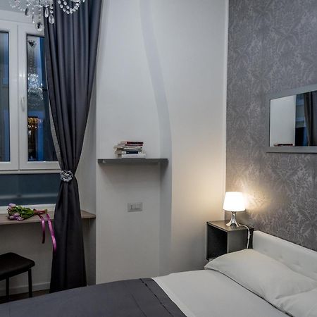 Inside Roma Rooms Eksteriør billede