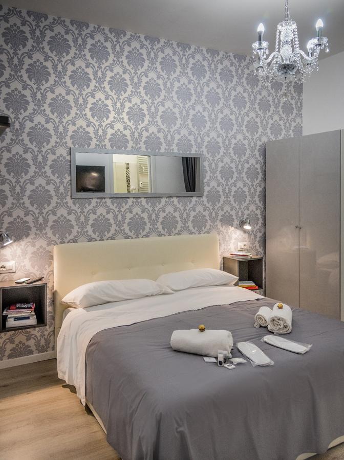 Inside Roma Rooms Eksteriør billede