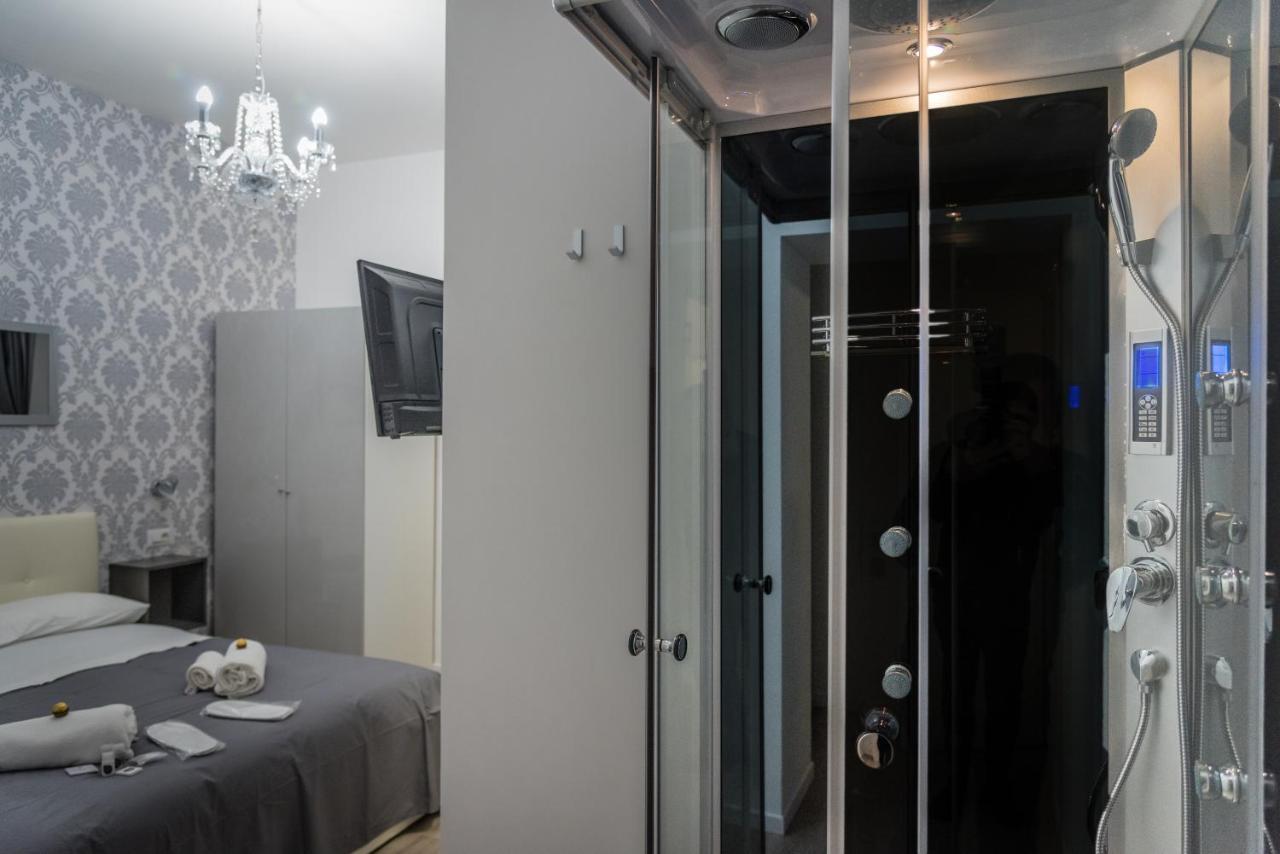 Inside Roma Rooms Eksteriør billede